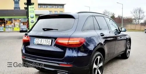 MERCEDES-BENZ GLC 