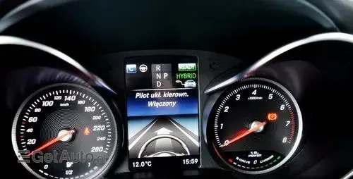 MERCEDES-BENZ GLC 