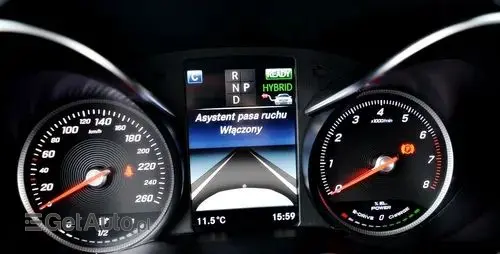 MERCEDES-BENZ GLC 