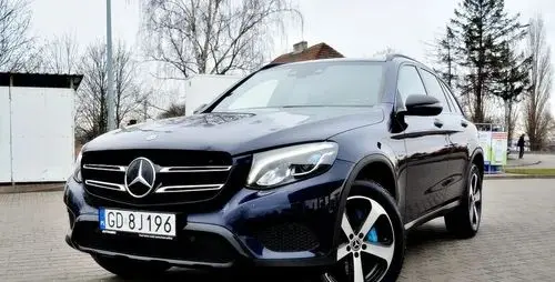 MERCEDES-BENZ GLC 