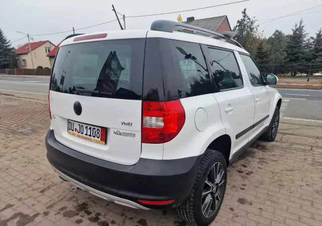 SKODA Yeti 1.2 TSI 4x2 Ambition