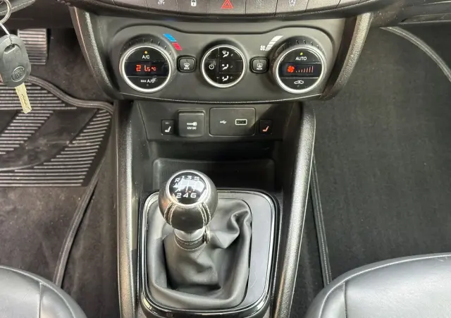 FIAT Tipo 1.4 T-Jet S-Design