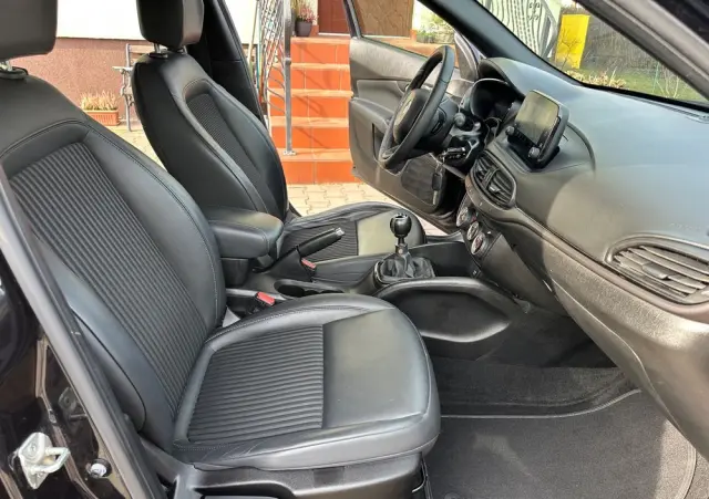 FIAT Tipo 1.4 T-Jet S-Design