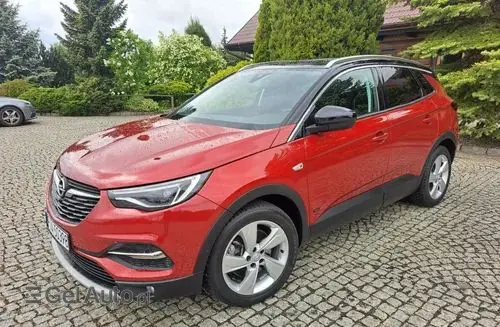 OPEL Grandland 