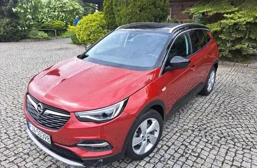 OPEL Grandland 