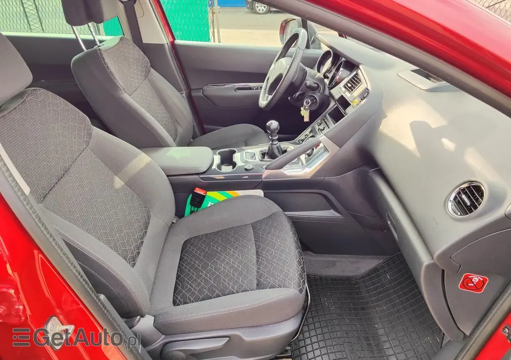 PEUGEOT 3008 1.6 HDi Style