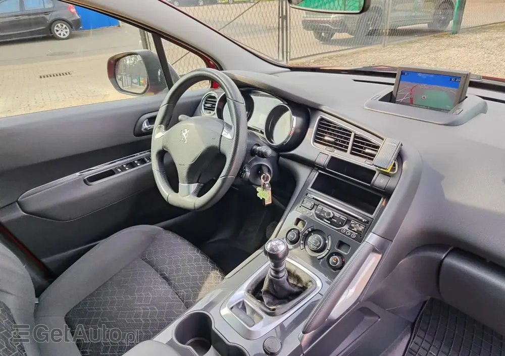 PEUGEOT 3008 1.6 HDi Style