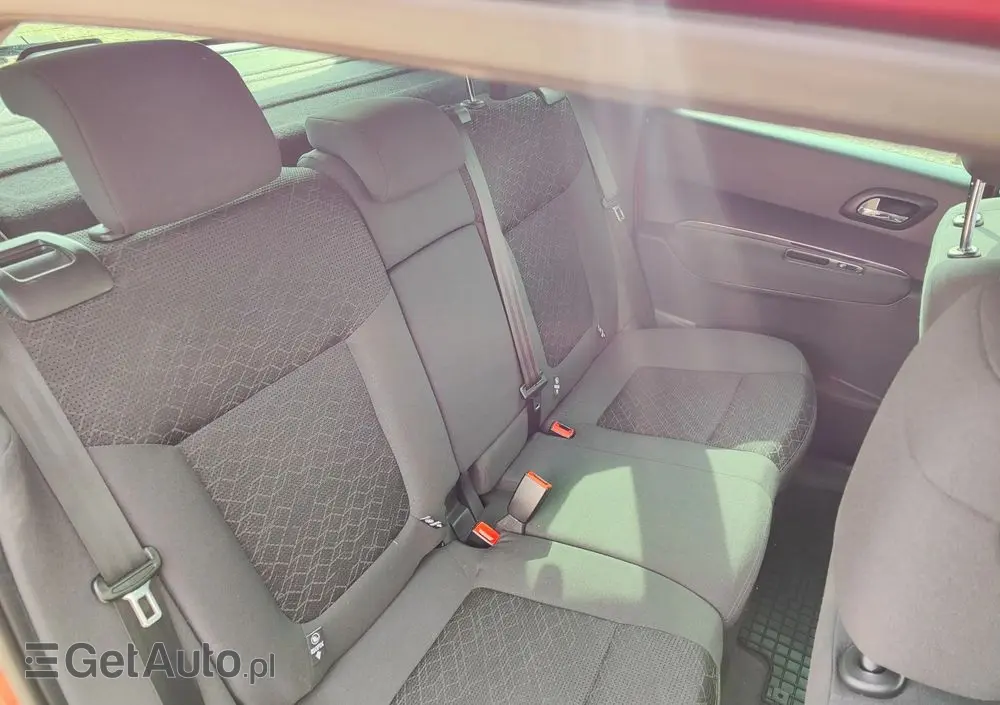 PEUGEOT 3008 1.6 HDi Style