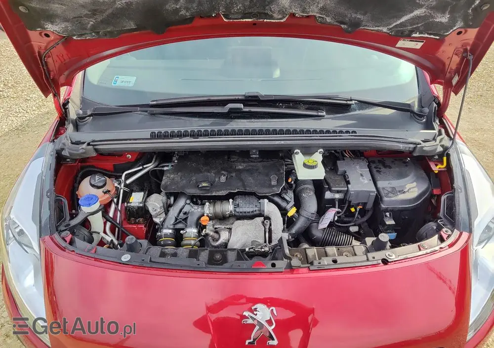 PEUGEOT 3008 1.6 HDi Style