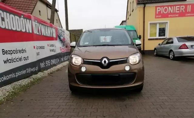 RENAULT Twingo 