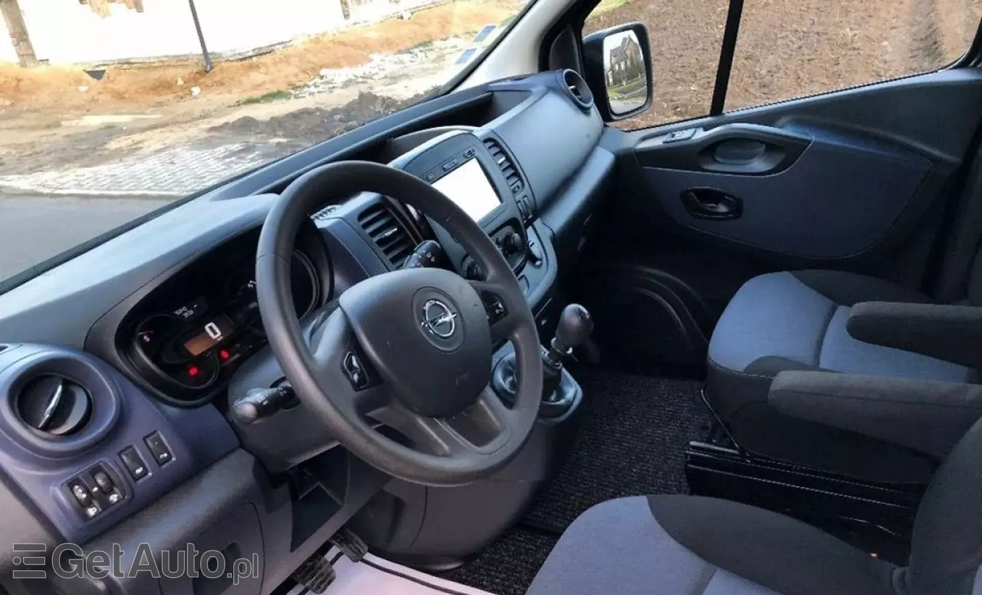 OPEL Vivaro 