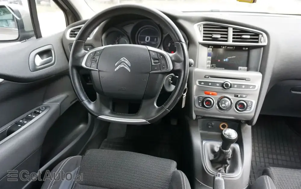 CITROËN C4 BlueHDi 100 Selection