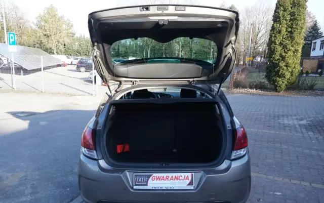 CITROËN C4 BlueHDi 100 Selection