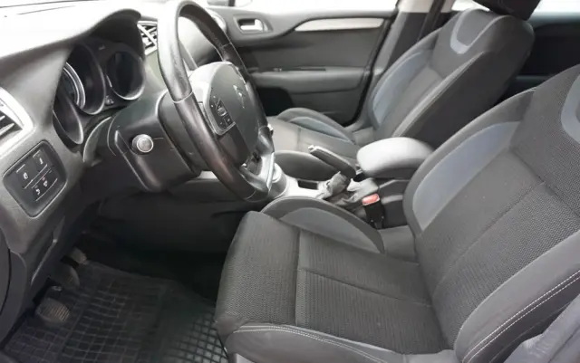 CITROËN C4 BlueHDi 100 Selection