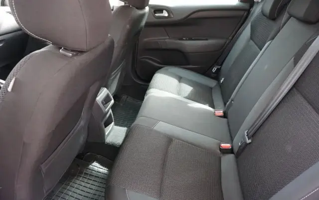 CITROËN C4 BlueHDi 100 Selection