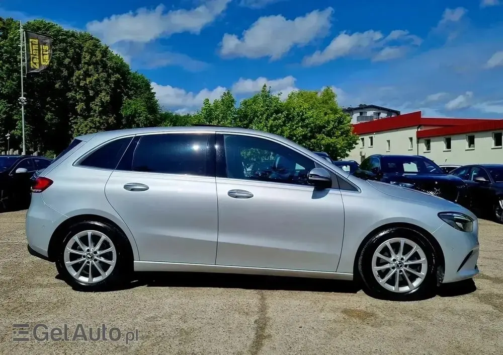 MERCEDES-BENZ Klasa B 200 d 8G-DCT Progressive