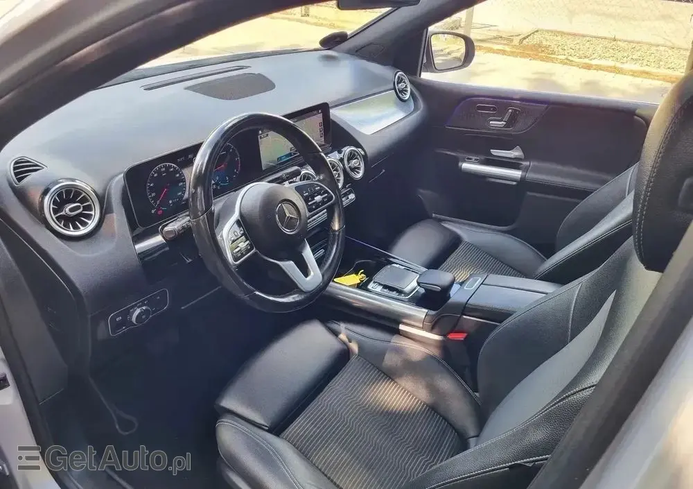 MERCEDES-BENZ Klasa B 200 d 8G-DCT Progressive