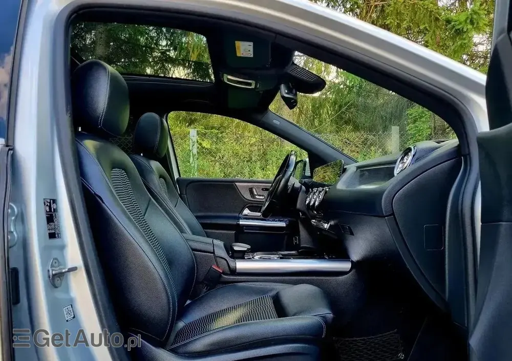 MERCEDES-BENZ Klasa B 200 d 8G-DCT Progressive