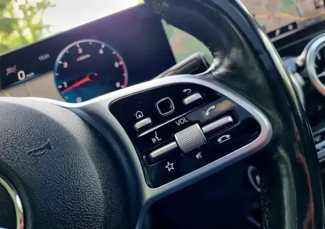 MERCEDES-BENZ Klasa B 200 d 8G-DCT Progressive