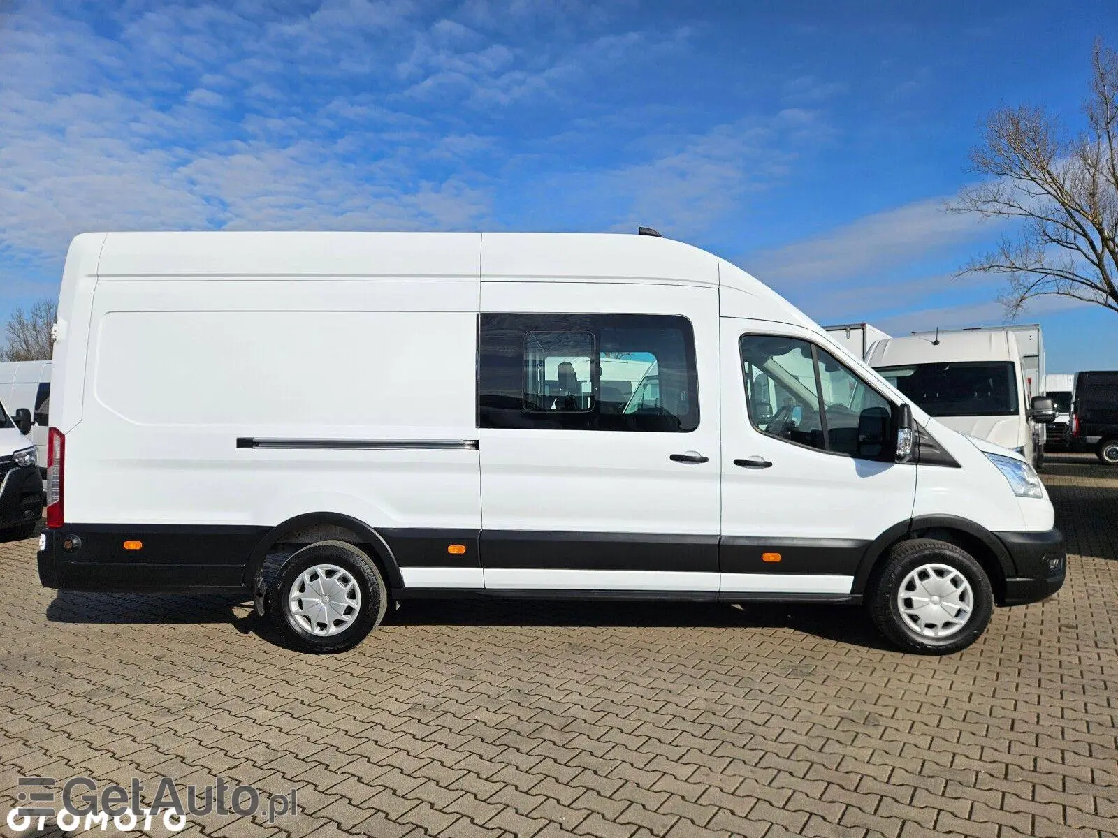 FORD Transit L4H3 Trend