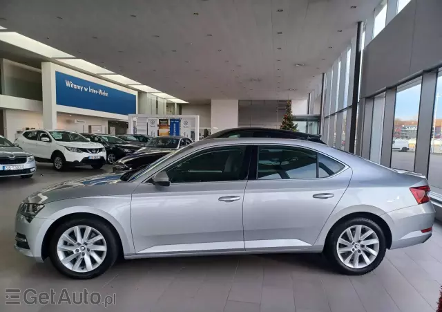 SKODA Superb 1.5 TSI ACT Ambition