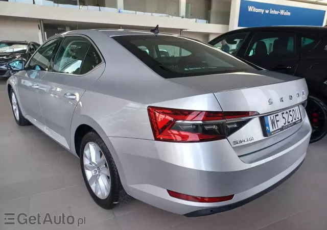 SKODA Superb 1.5 TSI ACT Ambition