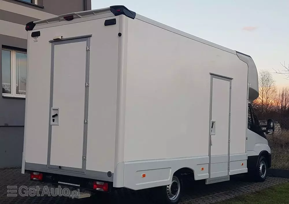 IVECO DAILY KONTENER NISKOPODŁOGOWY 4,43x2,23x2,42 SKLEP KAMPER KONIOWÓZ BAR KLIMA 