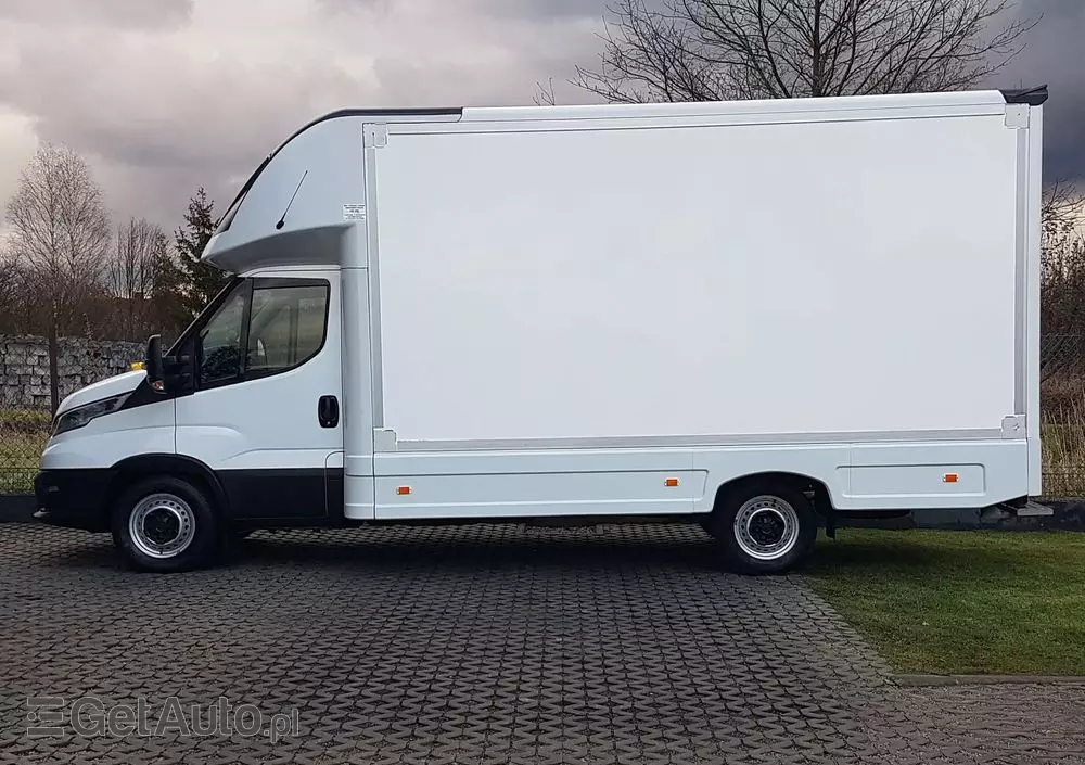 IVECO DAILY KONTENER NISKOPODŁOGOWY 4,43x2,23x2,42 SKLEP KAMPER KONIOWÓZ BAR KLIMA 