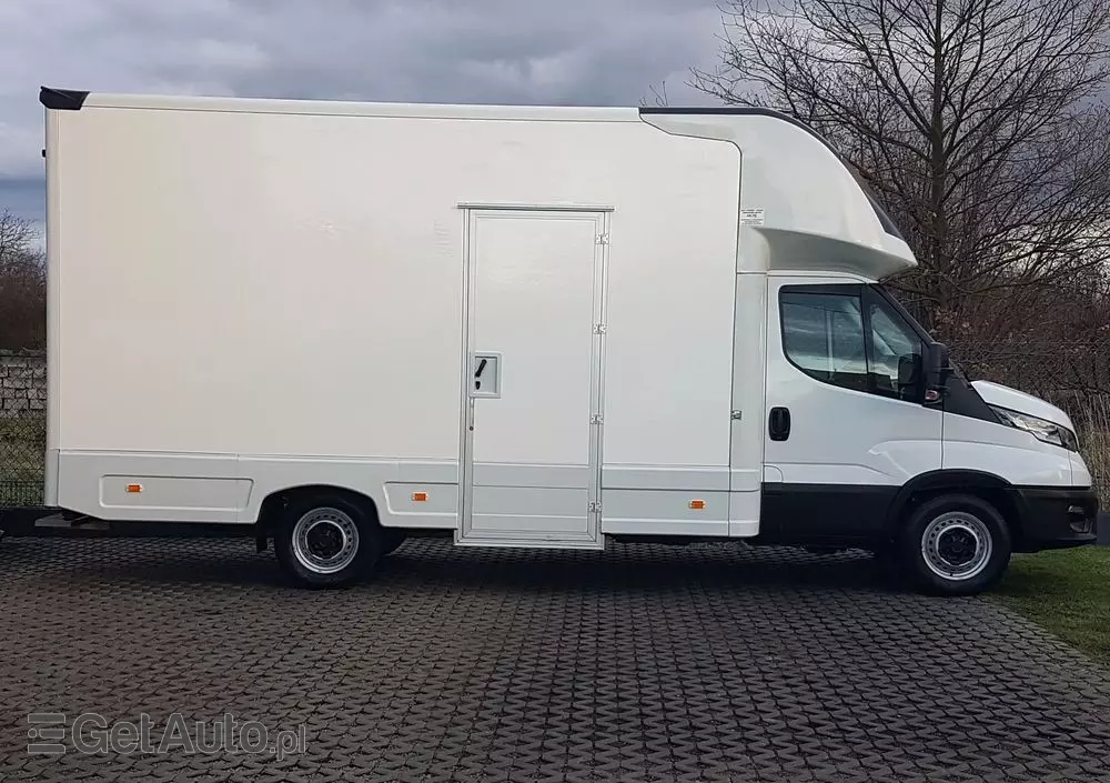 IVECO DAILY KONTENER NISKOPODŁOGOWY 4,43x2,23x2,42 SKLEP KAMPER KONIOWÓZ BAR KLIMA 