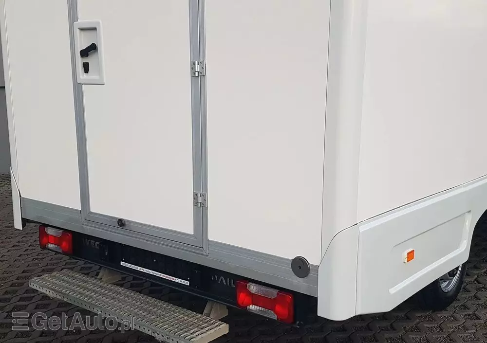 IVECO DAILY KONTENER NISKOPODŁOGOWY 4,43x2,23x2,42 SKLEP KAMPER KONIOWÓZ BAR KLIMA 