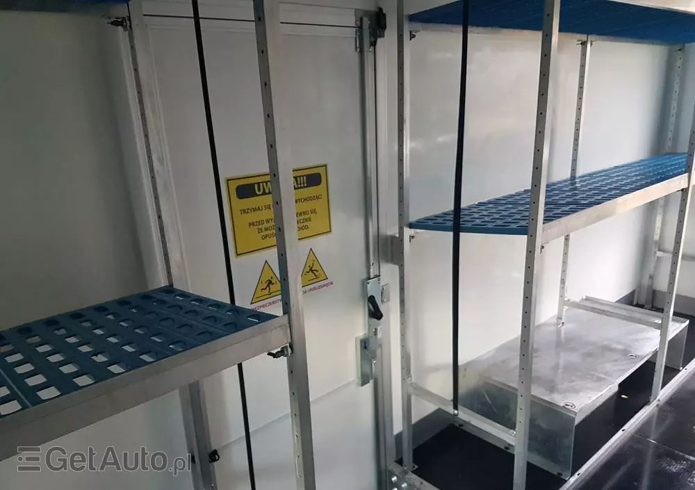 IVECO DAILY KONTENER NISKOPODŁOGOWY 4,43x2,23x2,42 SKLEP KAMPER KONIOWÓZ BAR KLIMA 