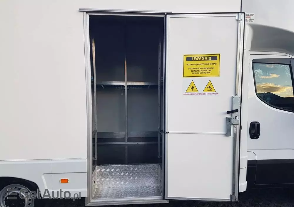 IVECO DAILY KONTENER NISKOPODŁOGOWY 4,43x2,23x2,42 SKLEP KAMPER KONIOWÓZ BAR KLIMA 