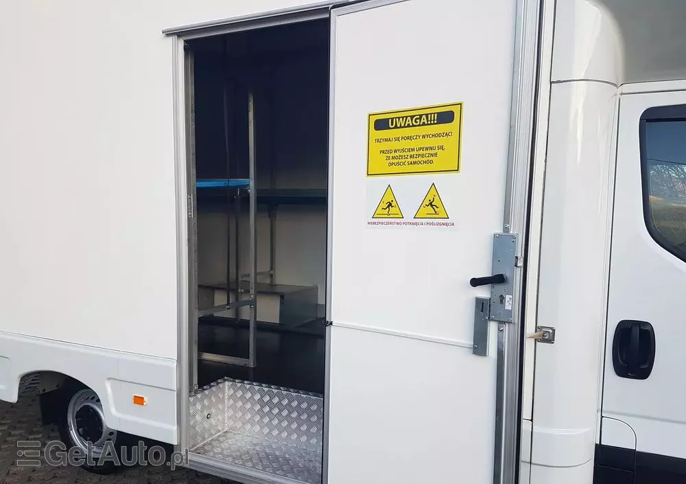 IVECO DAILY KONTENER NISKOPODŁOGOWY 4,43x2,23x2,42 SKLEP KAMPER KONIOWÓZ BAR KLIMA 