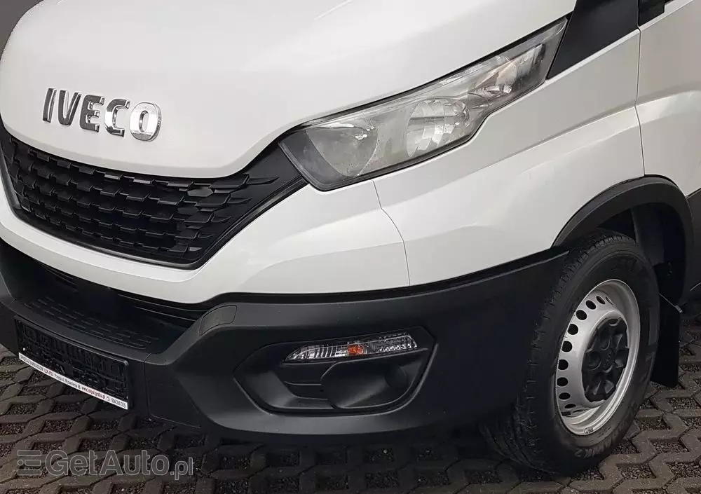 IVECO DAILY KONTENER NISKOPODŁOGOWY 4,43x2,23x2,42 SKLEP KAMPER KONIOWÓZ BAR KLIMA 