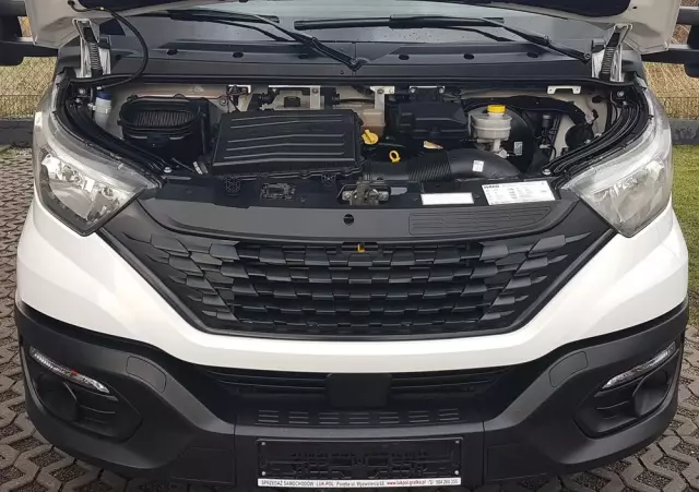 IVECO DAILY KONTENER NISKOPODŁOGOWY 4,43x2,23x2,42 SKLEP KAMPER KONIOWÓZ BAR KLIMA 