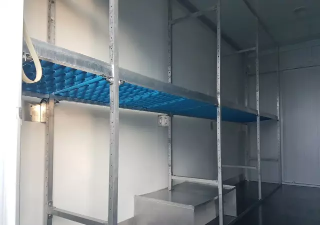 IVECO DAILY KONTENER NISKOPODŁOGOWY 4,43x2,23x2,42 SKLEP KAMPER KONIOWÓZ BAR KLIMA 