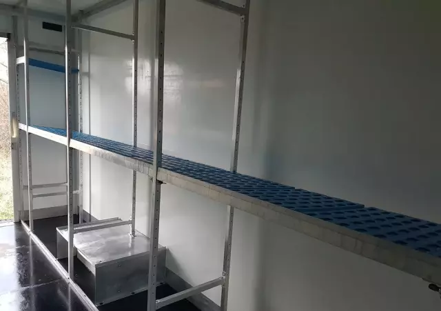 IVECO DAILY KONTENER NISKOPODŁOGOWY 4,43x2,23x2,42 SKLEP KAMPER KONIOWÓZ BAR KLIMA 