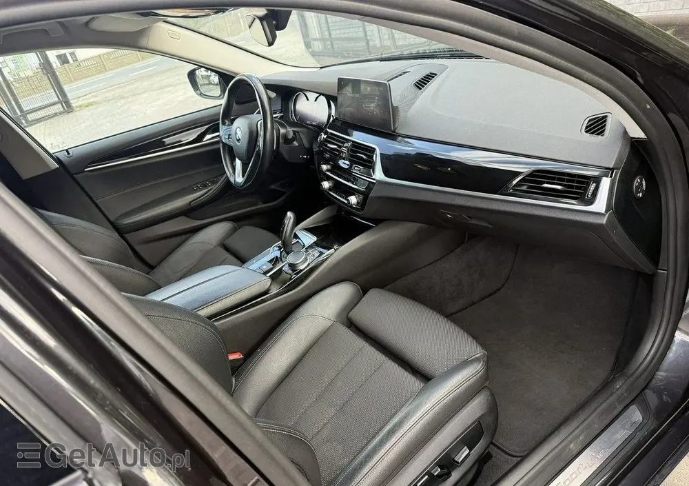 BMW Seria 5 520d Sport