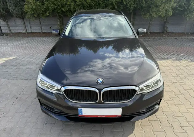 BMW Seria 5 520d Sport