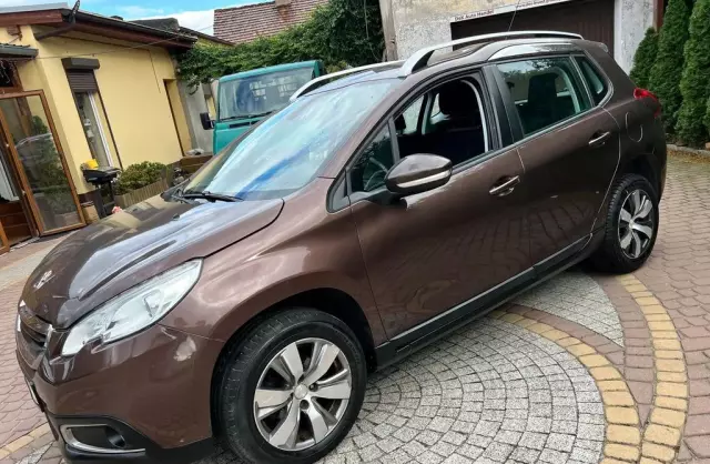 PEUGEOT 2008 