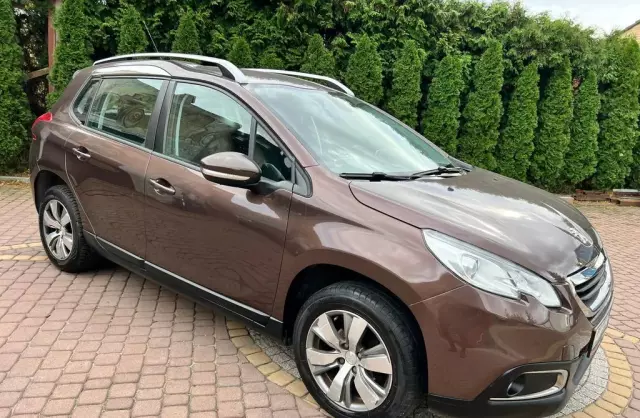 PEUGEOT 2008 