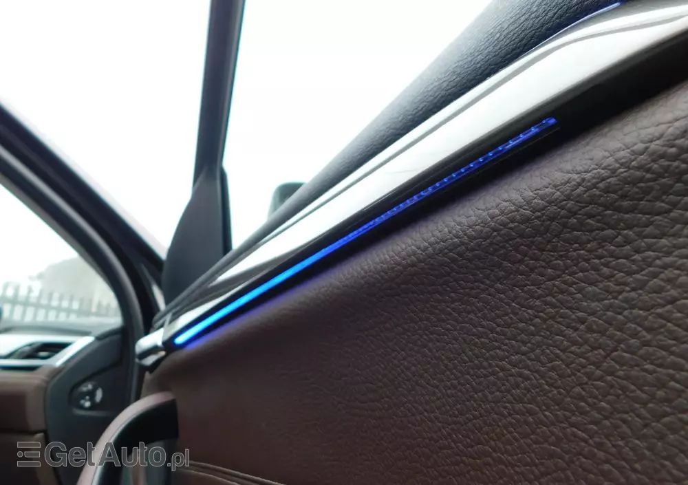 BMW X1 SDrive18i xLine