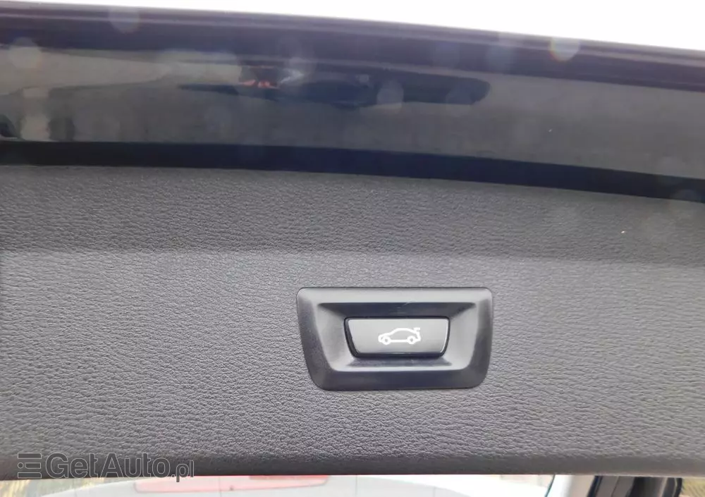 BMW X1 SDrive18i xLine