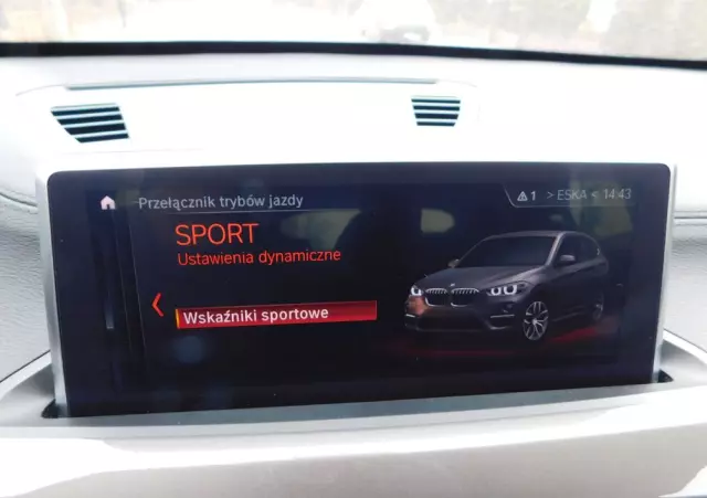 BMW X1 SDrive18i xLine