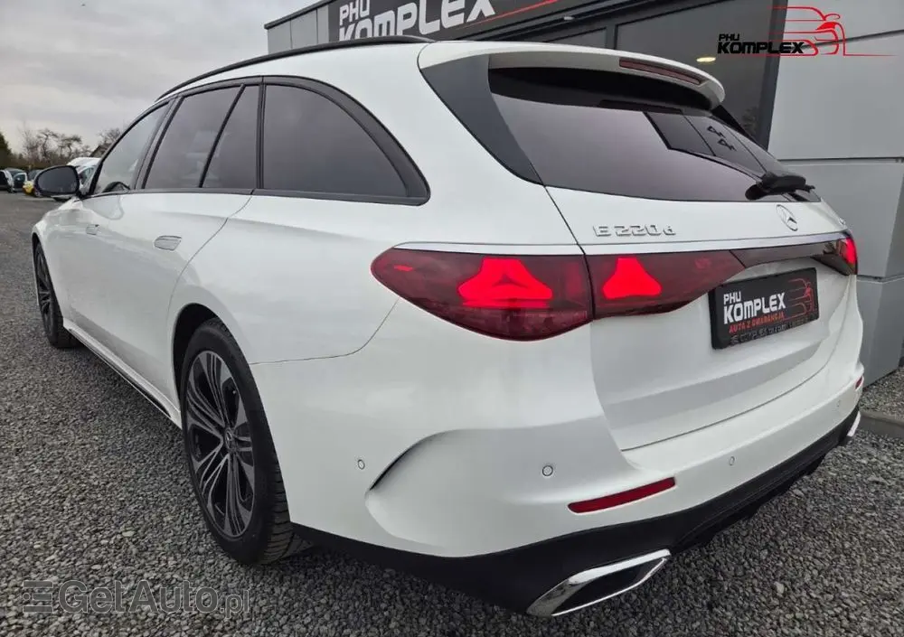 MERCEDES-BENZ Klasa E 