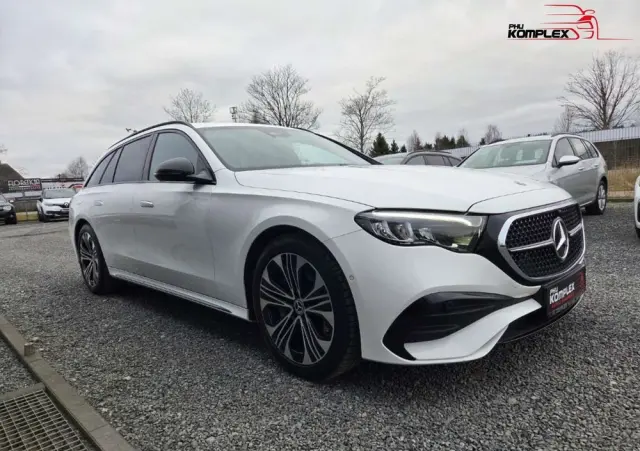MERCEDES-BENZ Klasa E 