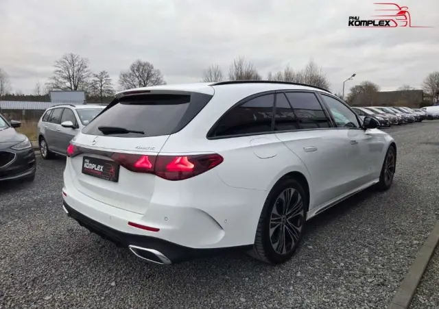 MERCEDES-BENZ Klasa E 