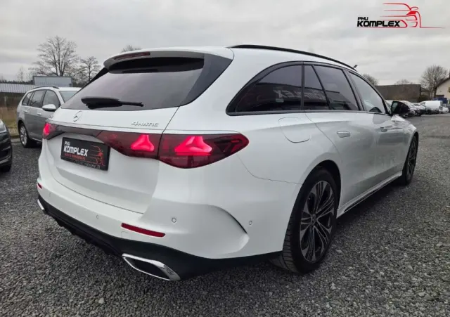 MERCEDES-BENZ Klasa E 