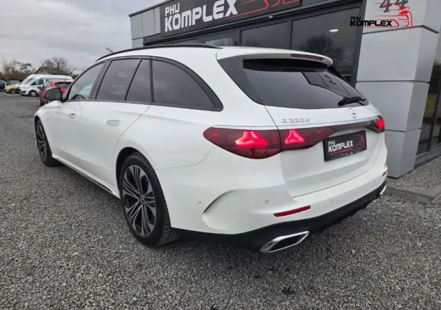 MERCEDES-BENZ Klasa E 