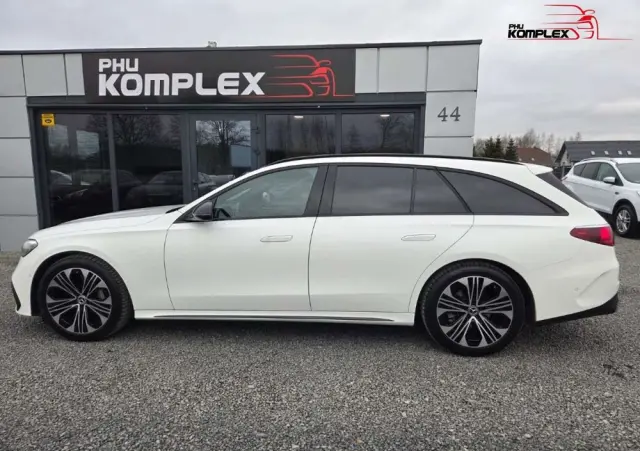 MERCEDES-BENZ Klasa E 